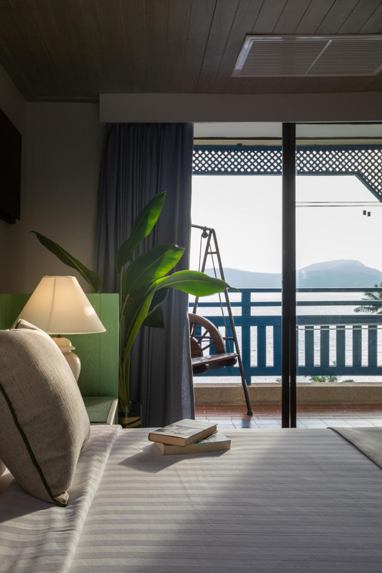 Kantary Bay Hotel Phuket Cape Panwa Exterior photo